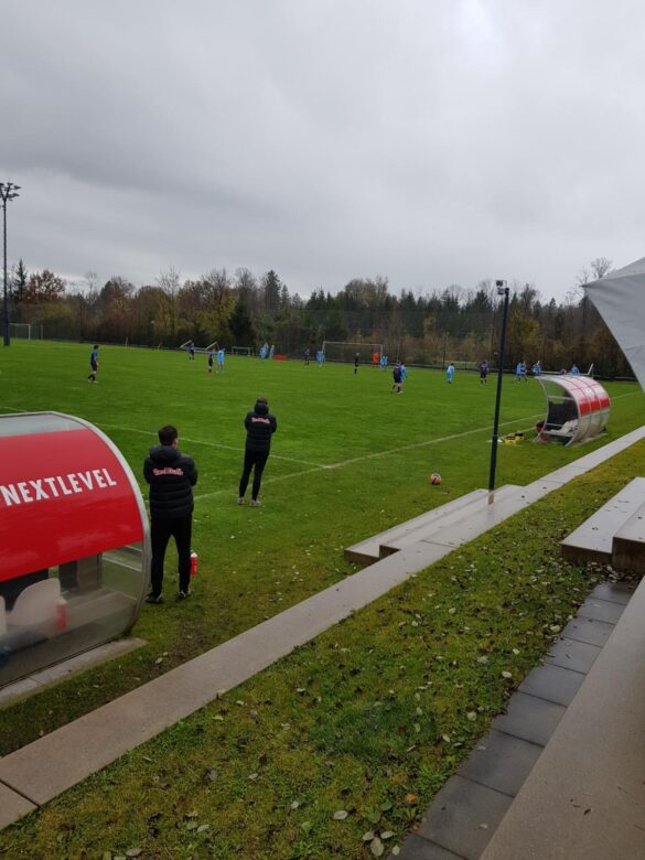 Die Red Bull AKA U15 besiegte unter anderem Austria Wien (Eigene Aufnahme).