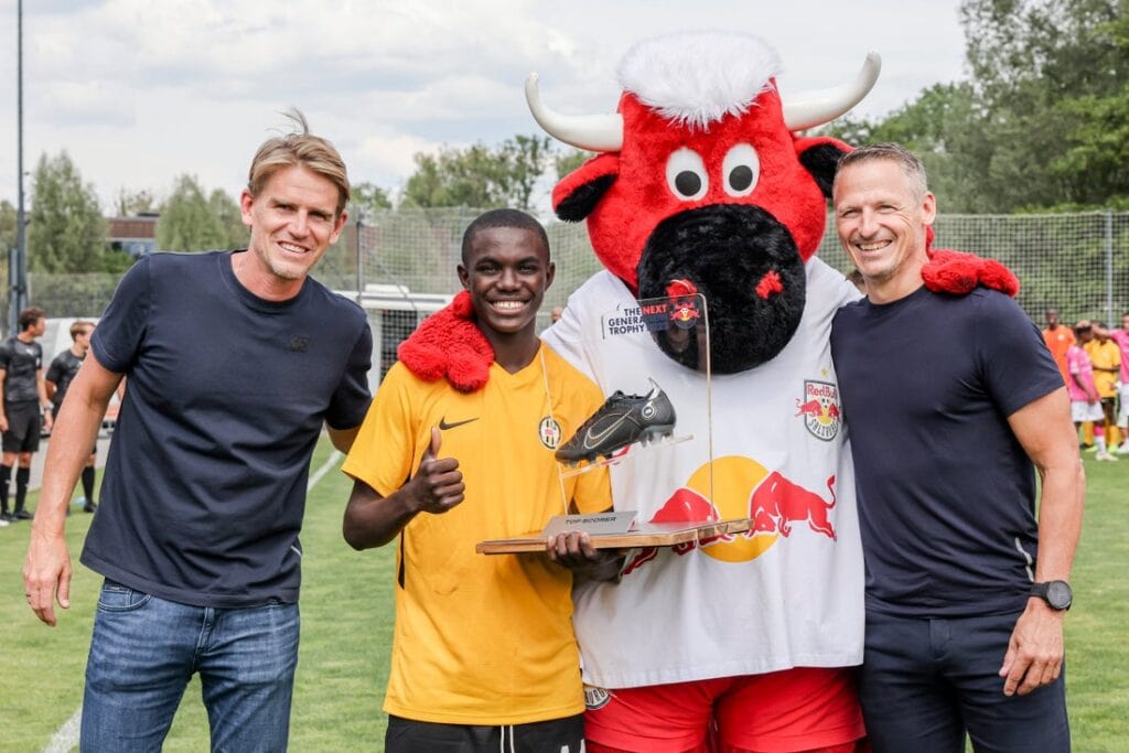 Im letzten Jahr gewann Yeelen Olympique die Next Generation Trophy. Foto: Jan Hetfleisch - FC Red Bull Salzburg via Getty Images