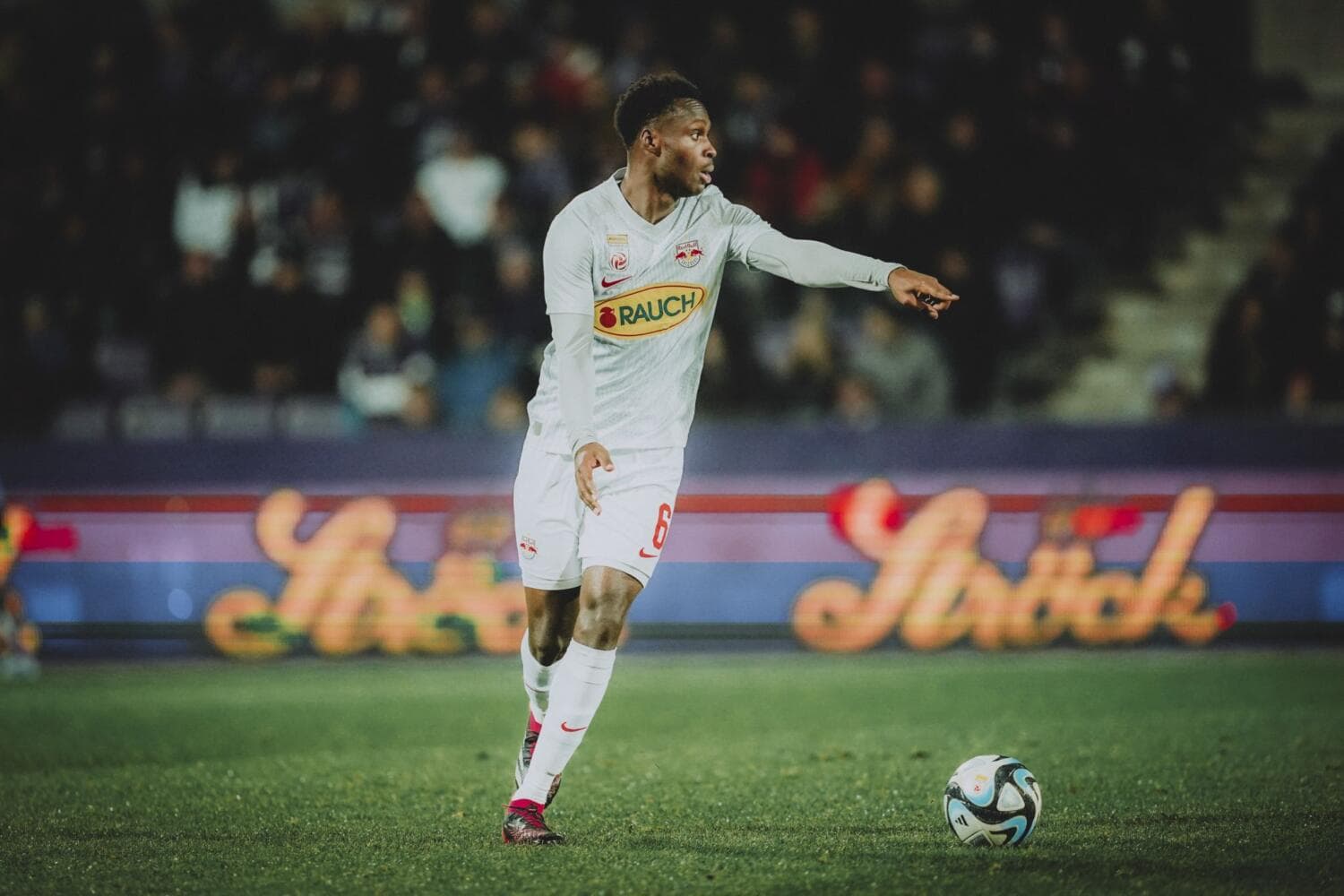 Samson Baidoo während des Spiel gegen Austria Wien. Foto (c) Christian Hofer - FC Red Bull Salzburg via Getty Images